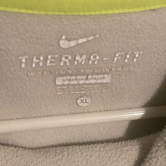 Nike (neon green) fleece X-Large - Picture 5 of 5
